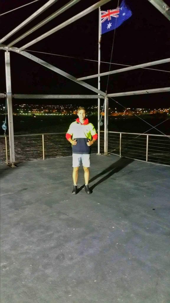 Ich bei der Arbeit :-D SIcherheitsschue und Neonshirt sind leider Pflicht