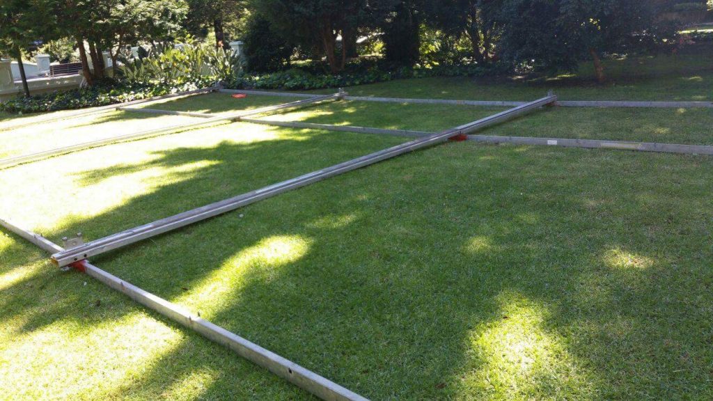 Da haben wir erstmal den Untergrund hingelegt