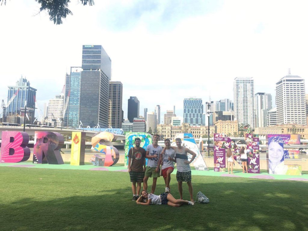 Das war der letzte Tag in Brisbane. In Southbank steht Brisbane in riesigen Buchstaben, wie unschwer zu erkennen ist. Gut für Fotoshootings! Das dachten sich auch mal wieder die Asiaten 